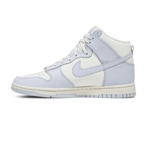 Football grey wmns high nike dunks